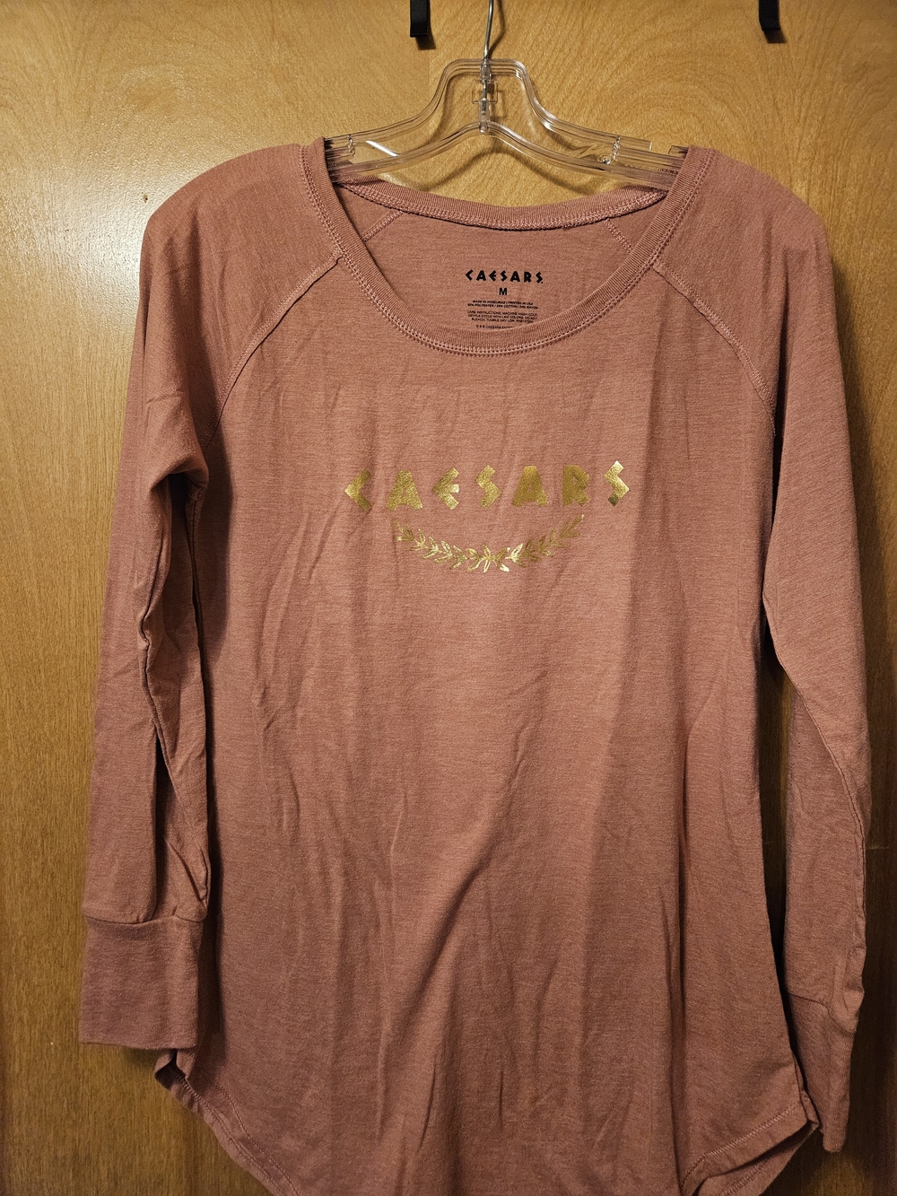 Caesar's Dusty Rose Long Sleeve Scoop Neck Top with Gold Logo Las Vegas
